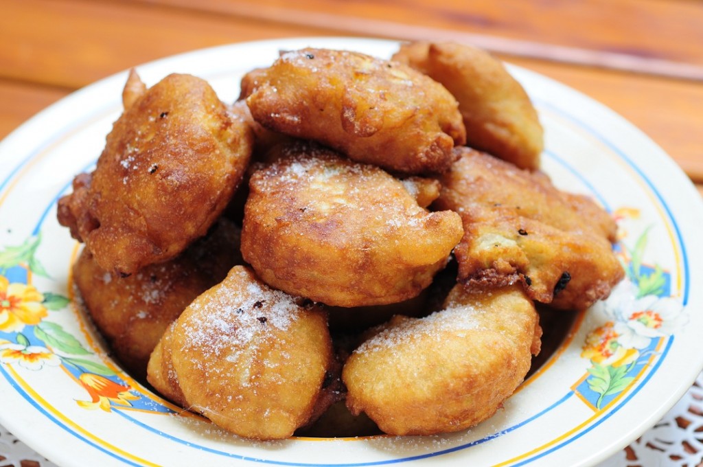 BUÑUELITOS DE MANZANA