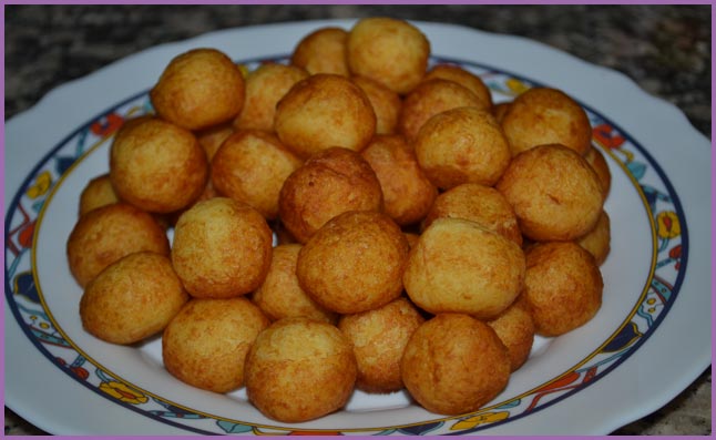 BUÑUELOS DE QUESO gruyere