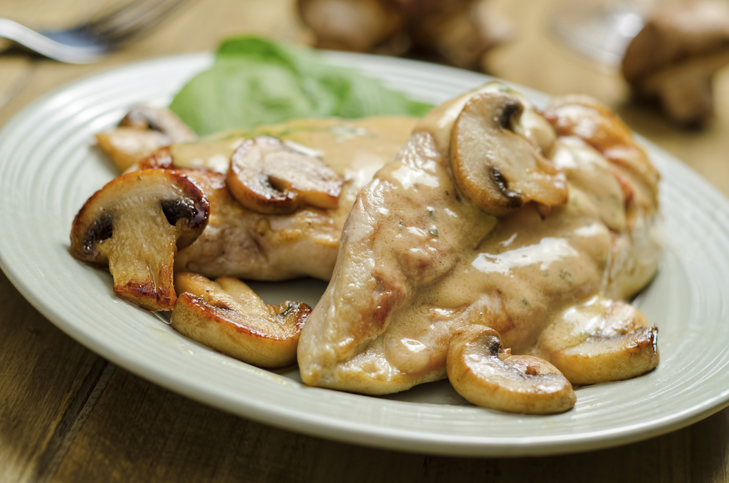 POLLO AL CHAMPIGNON