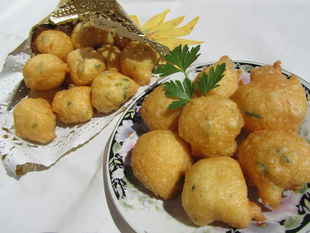 BUÑUELOS DE BACALAO